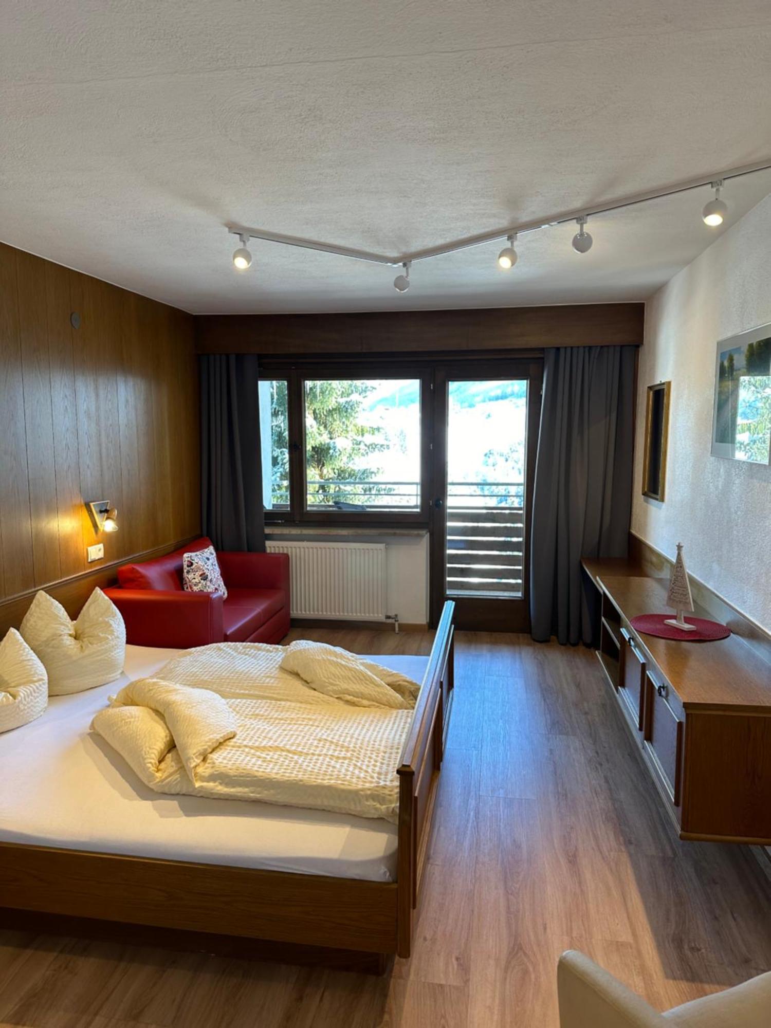Appartements Dobler - S'Zischgn Arzl im Pitztal Exteriör bild